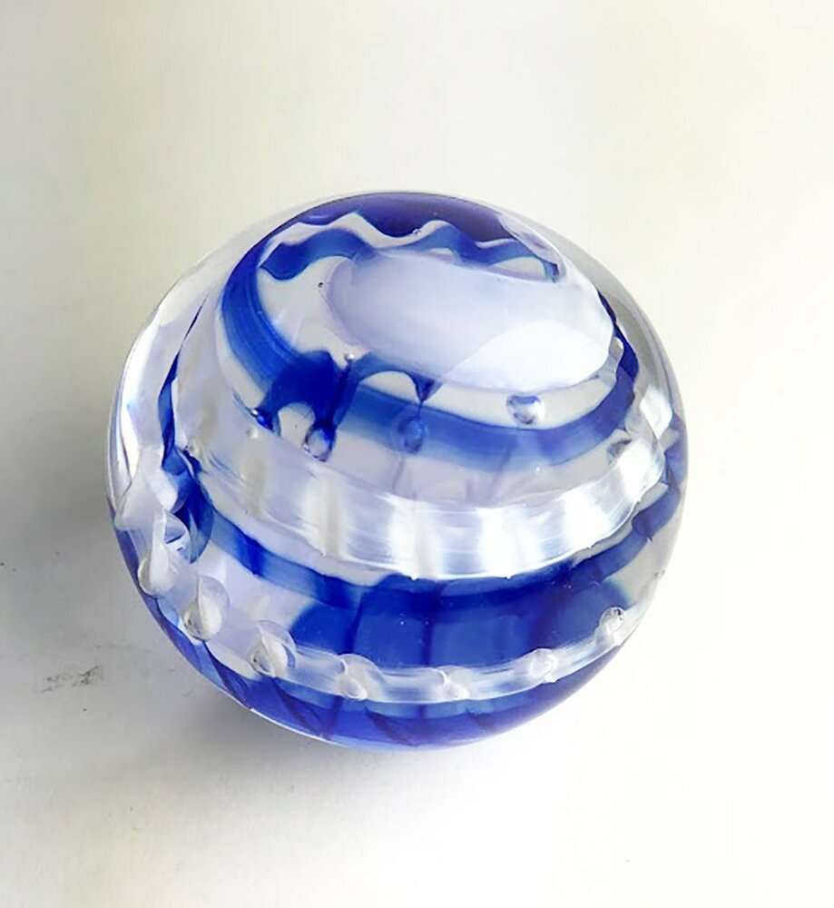 Blue%20and%20white%20paperweight%20 30