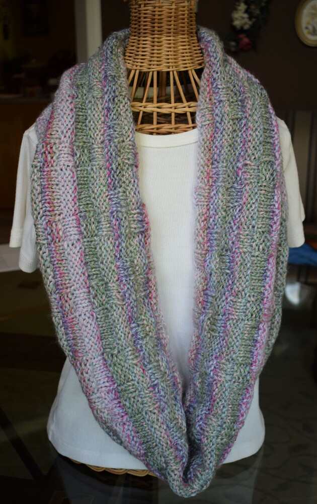 Polyester%20&%20wool%20scarf
